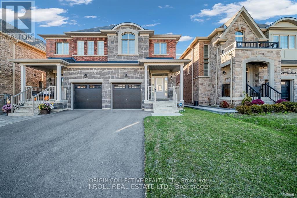 26 FREDERICK TAYLOR WAY, EAST GWILLIMBURY (MT ALBERT), ON L0G 1M0 - Image 237571362.jpeg?d=l