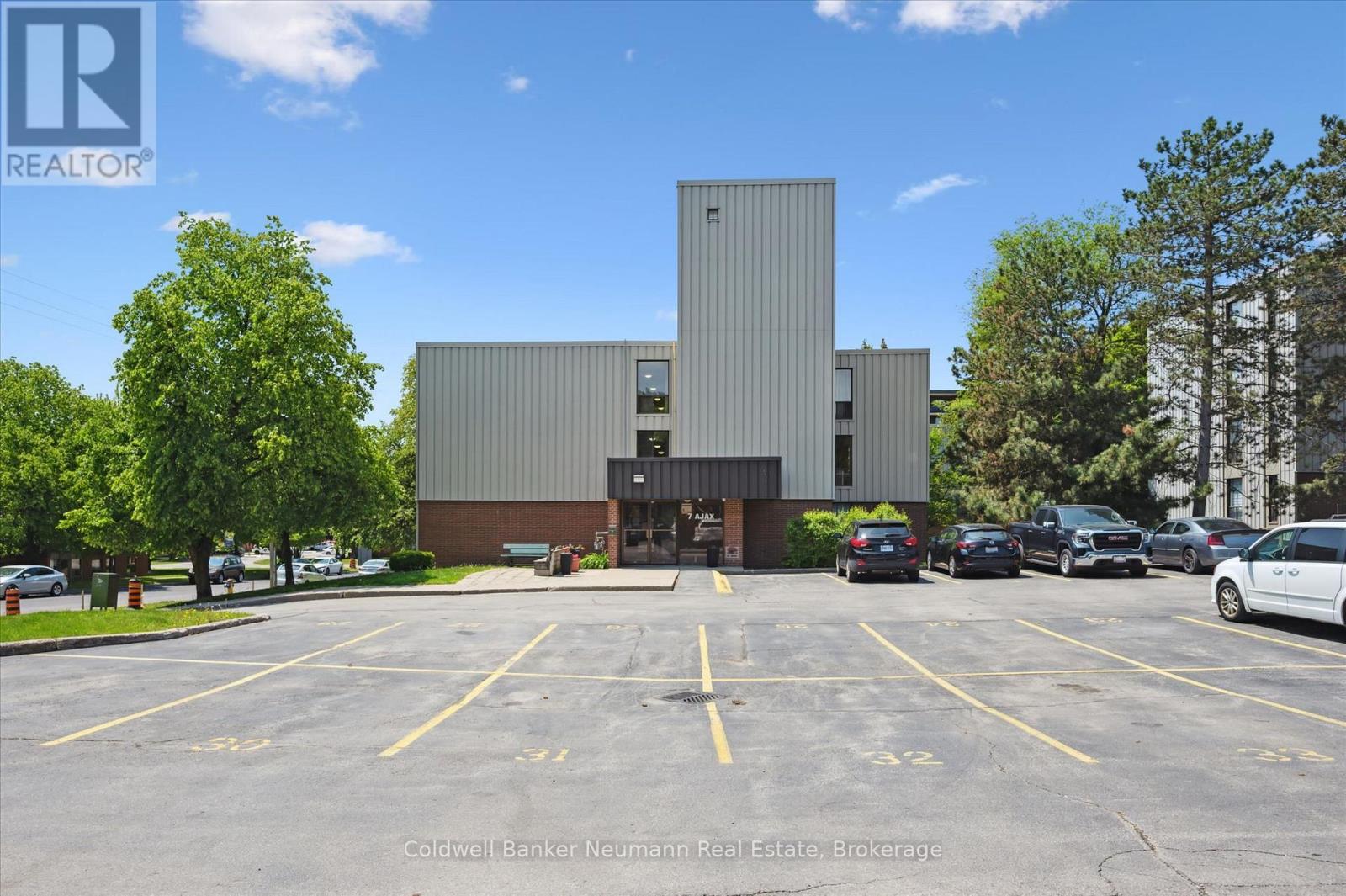 411 - 7 AJAX STREET