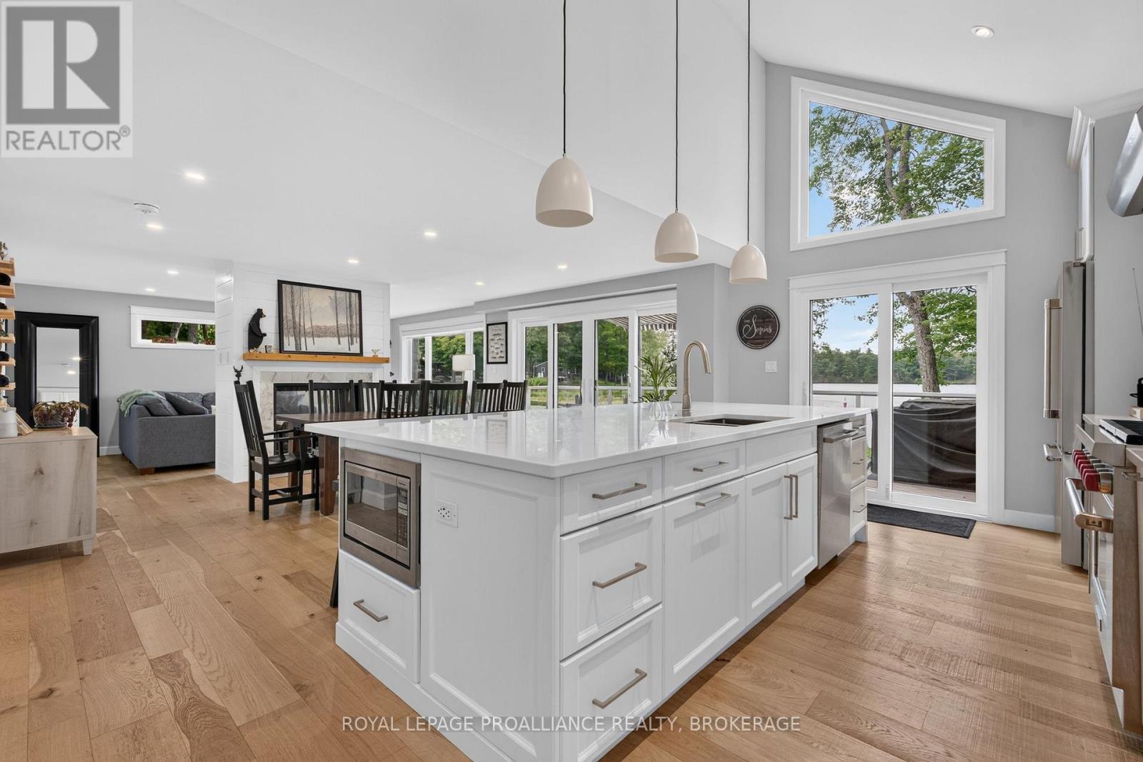 1179 HIDDEN VALLEY LANE