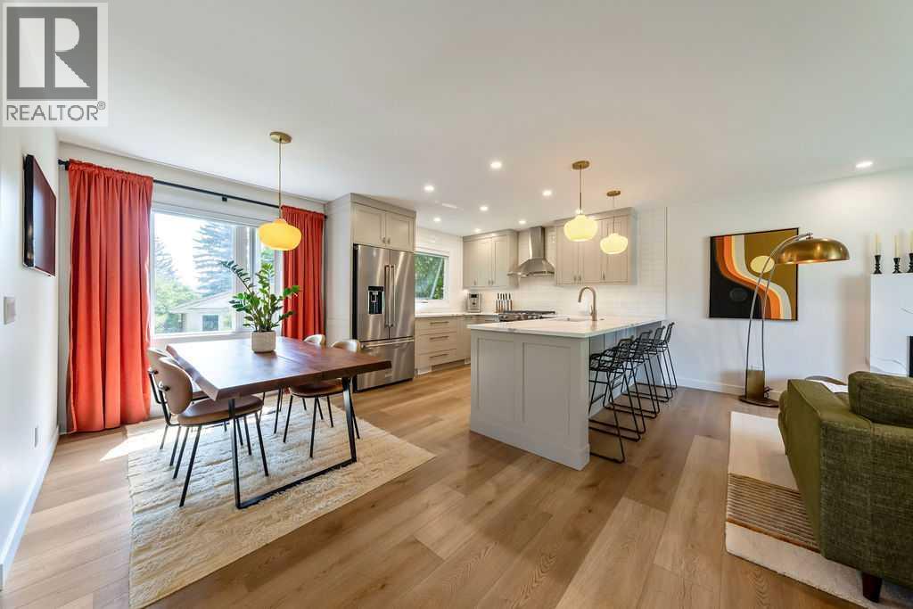 2011 Palliser Drive SW