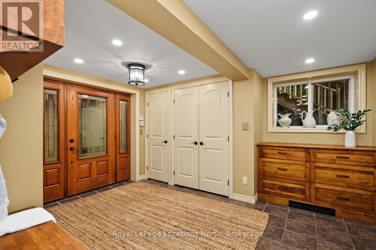 143 ST MORITZ CRESCENT