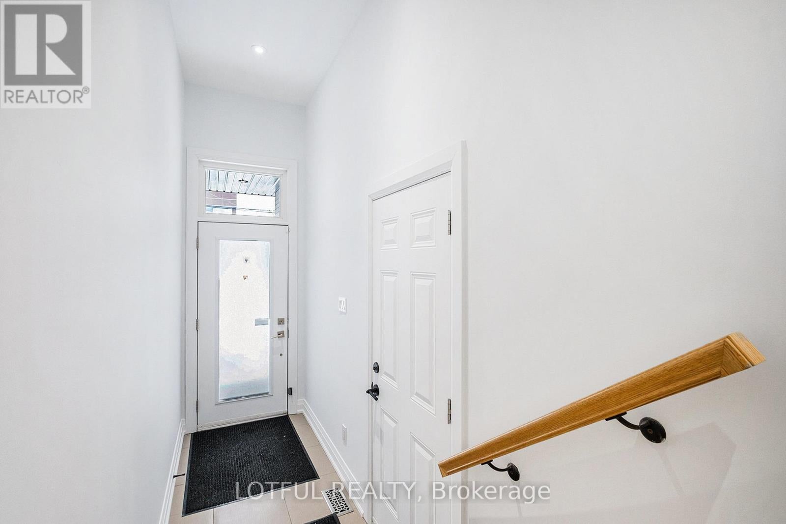 A - 58 YOUNG STREET