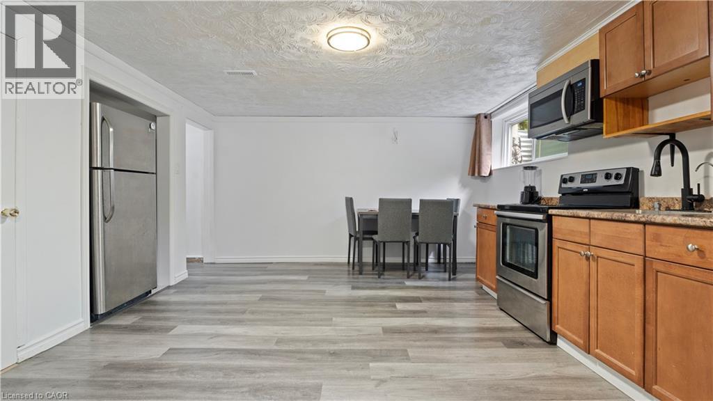 48 MCDONALD Avenue Unit# LOWER