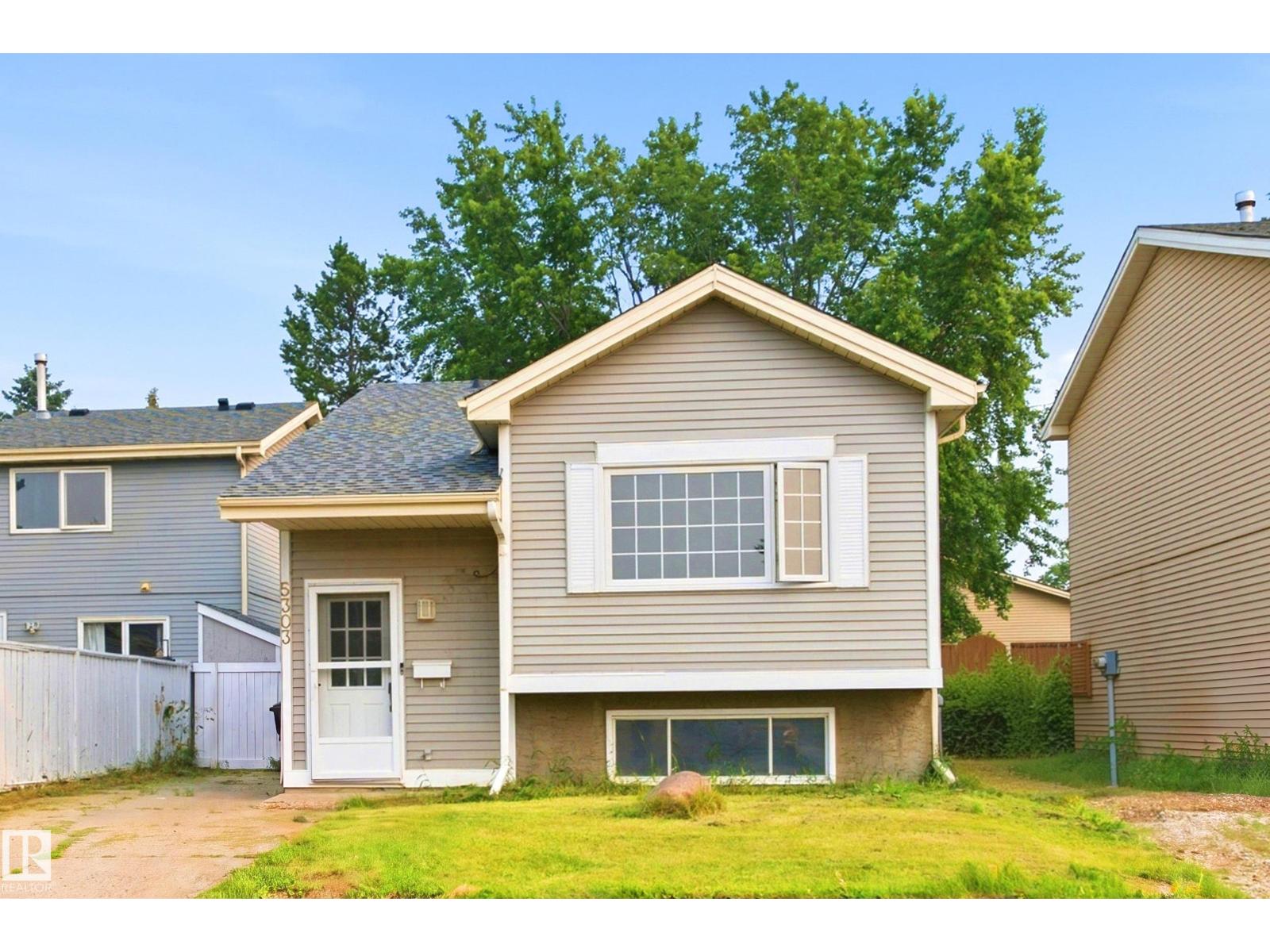 5303 21 AV NW