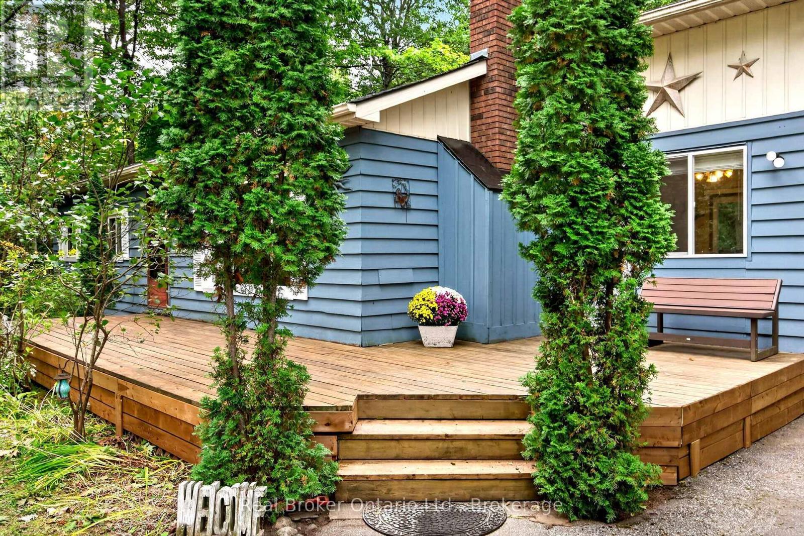 16 FREDRICK AVENUE