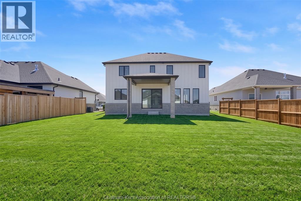 168 Rosewood CRESCENT
