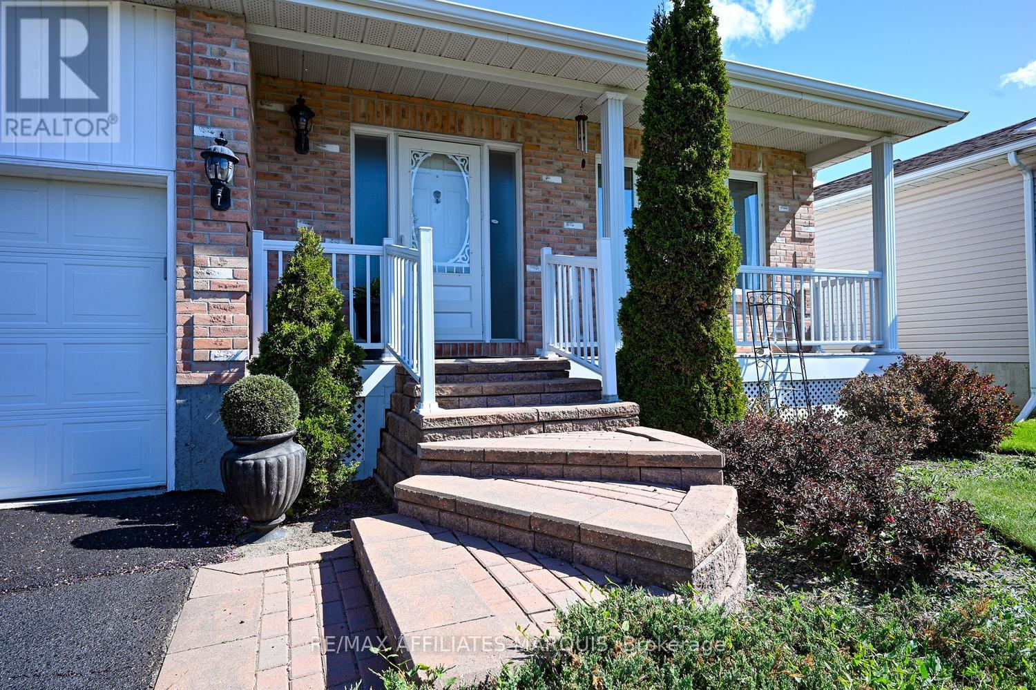 11 DECARIA BOULEVARD