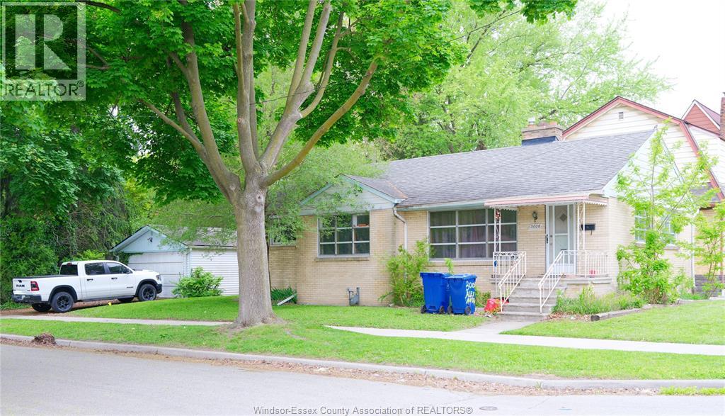 3006 Alexander Ave