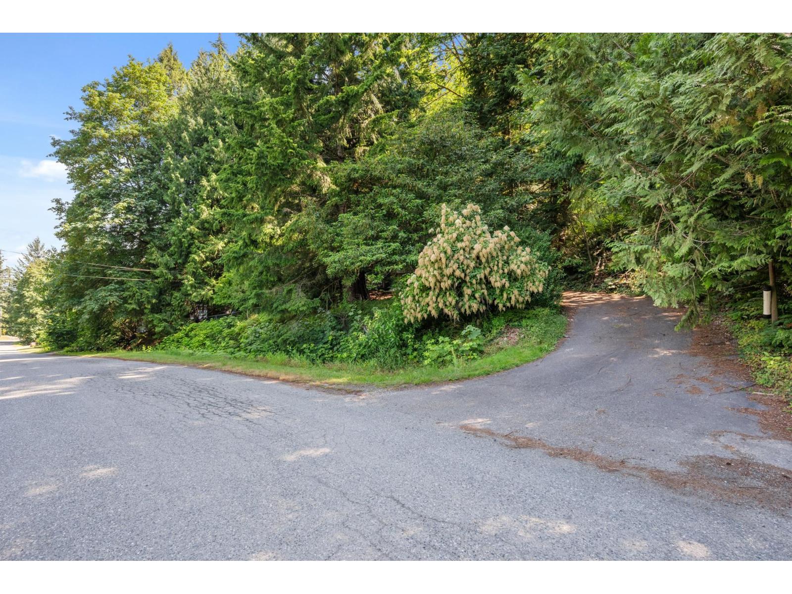 3680 VANCE ROAD, Cultus Lake East