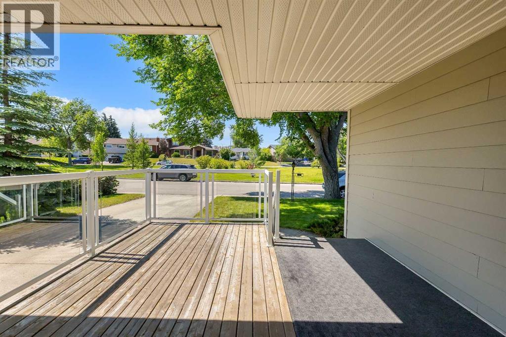 3324 Morley Crescent NW