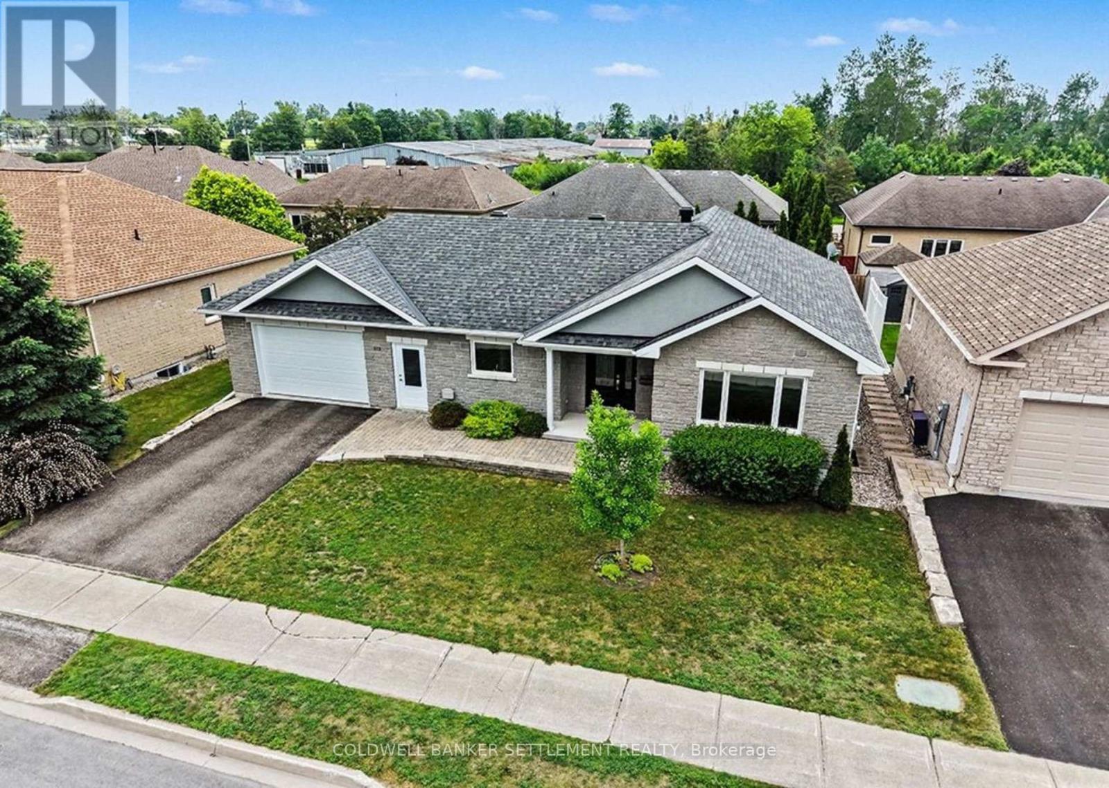 112 MAC CAMPBELL DRIVE