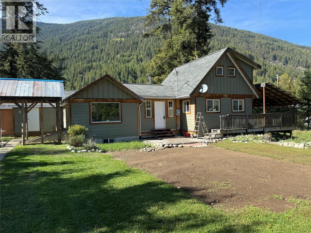 2018 TARRYS ROAD, CASTLEGAR, BC V1N 4N1 - Image 3176013543.jpeg?d=l