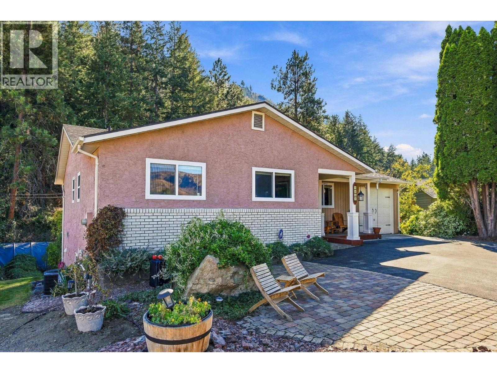 2684 Alhambra Drive