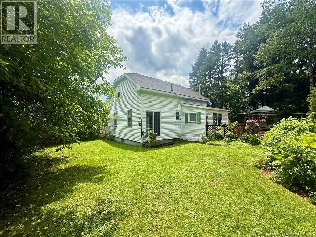 97 Main Street - Photo 2