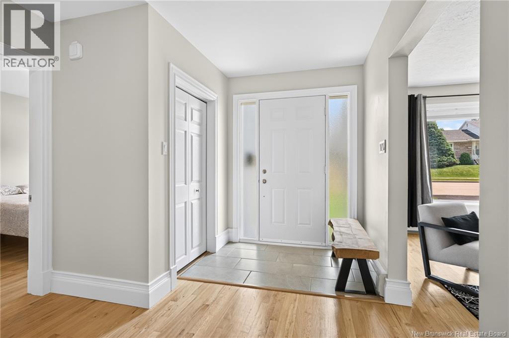 31 Alexander Avenue - Photo 2