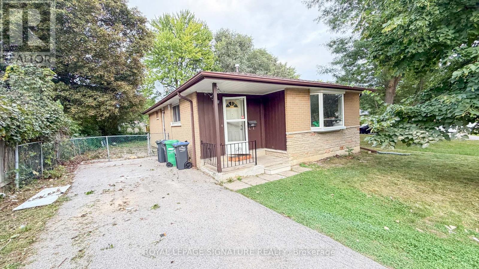 14 PENNYWOOD ROAD