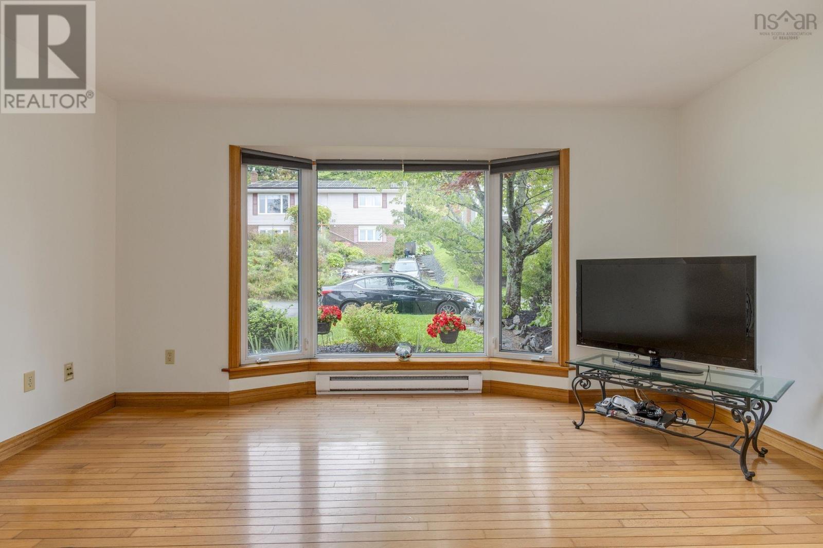 93 Regal Road