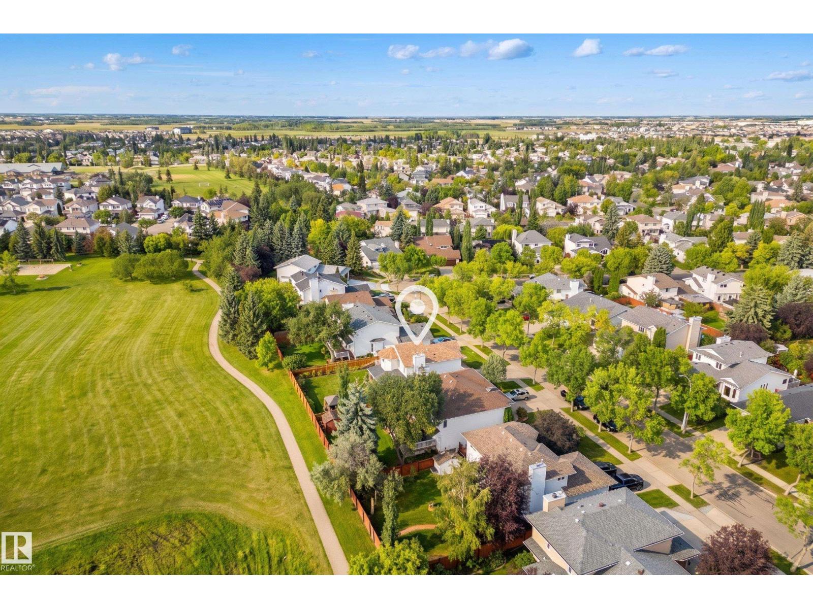 38 DEANE CR
