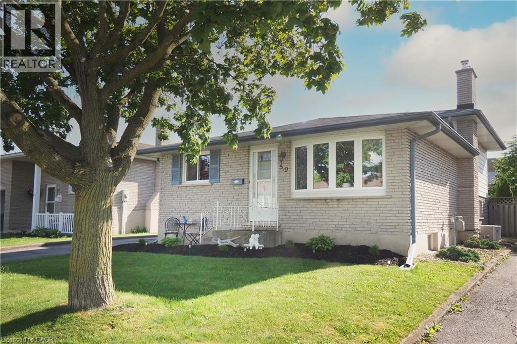 59 BAKERSFIELD Drive