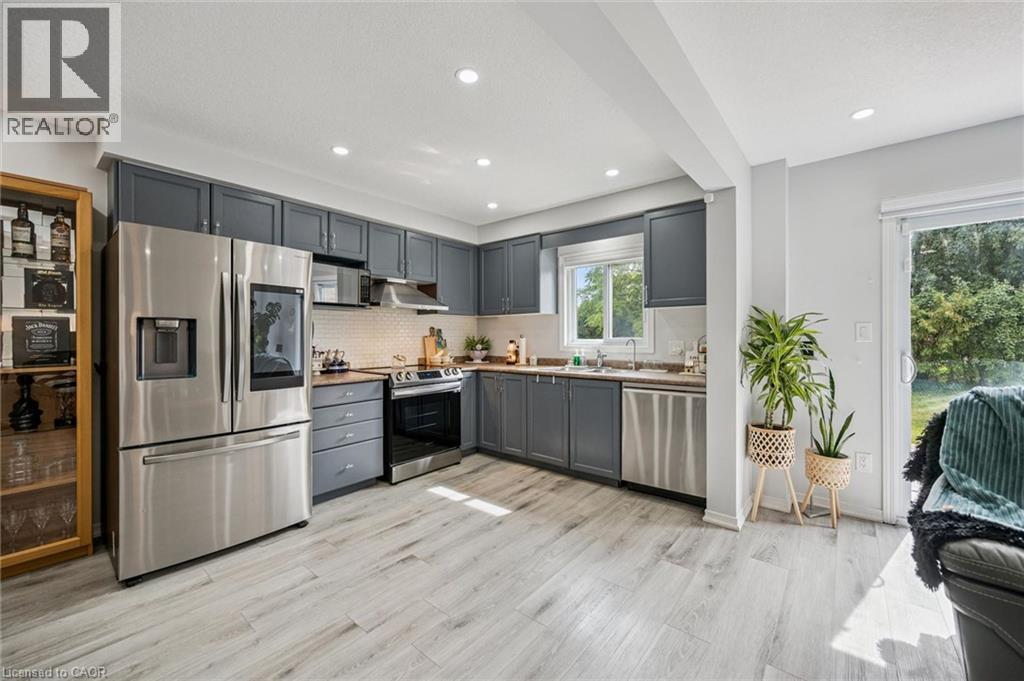 81 WINDALE Crescent