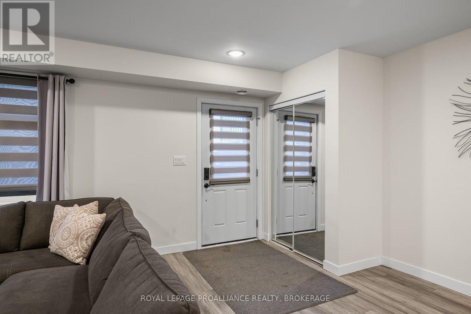 105 - 809 DEVELOPMENT DRIVE