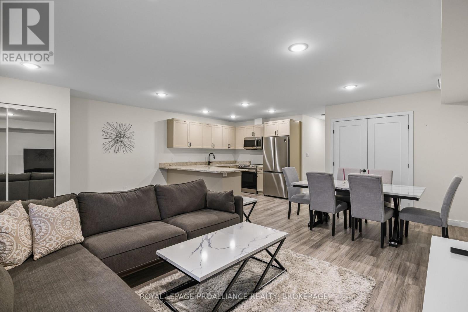 105 - 809 DEVELOPMENT DRIVE