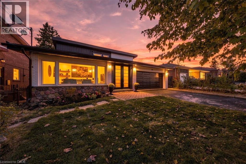 184 TORRESDALE AVENUE, NORTH YORK, ON M2R 3E4 - Image 842834698.jpeg?d=l