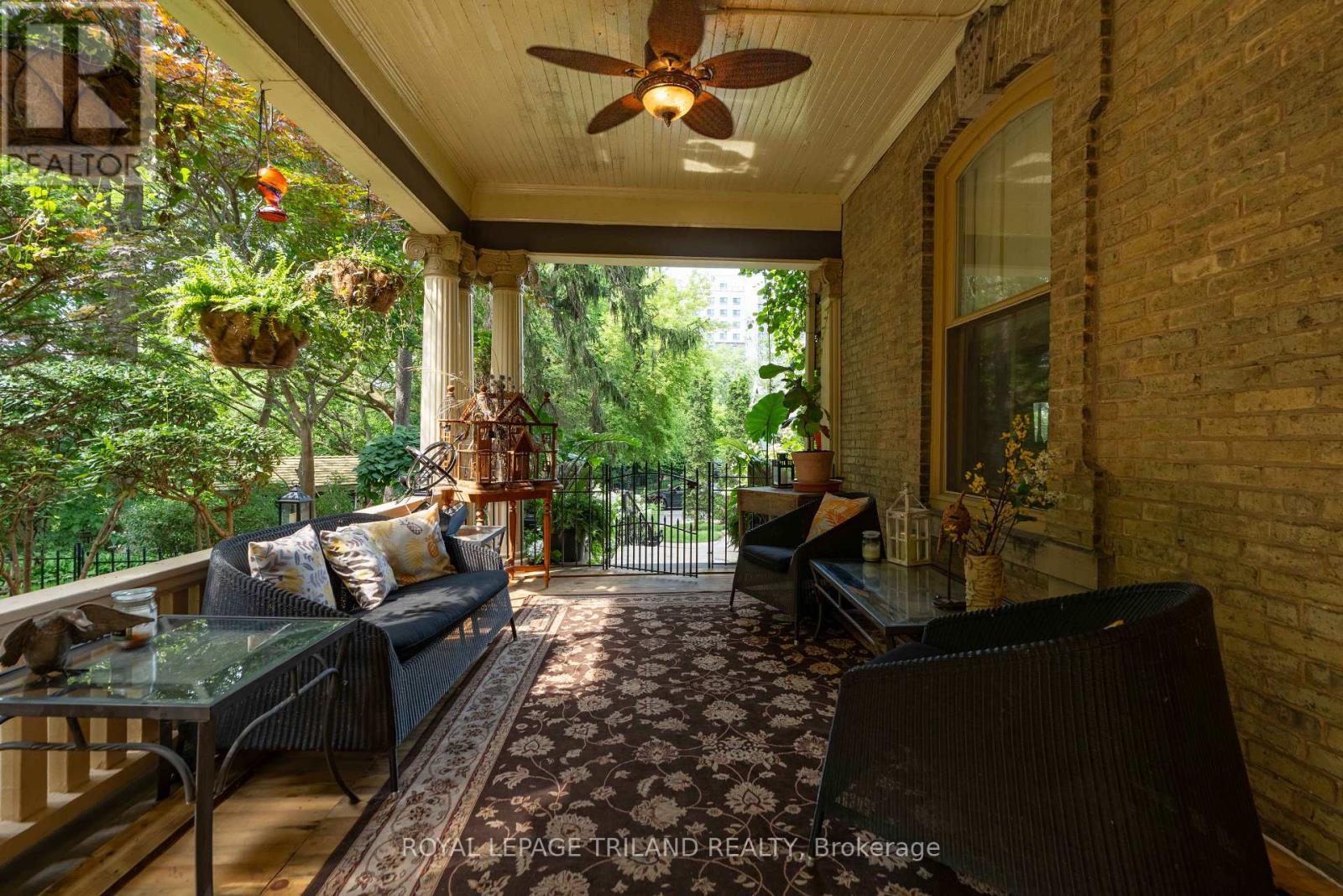 3 - 90 CENTRAL AVENUE