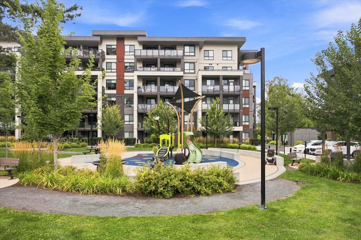 410 45511 CAMPUS DRIVE, Garrison Crossing