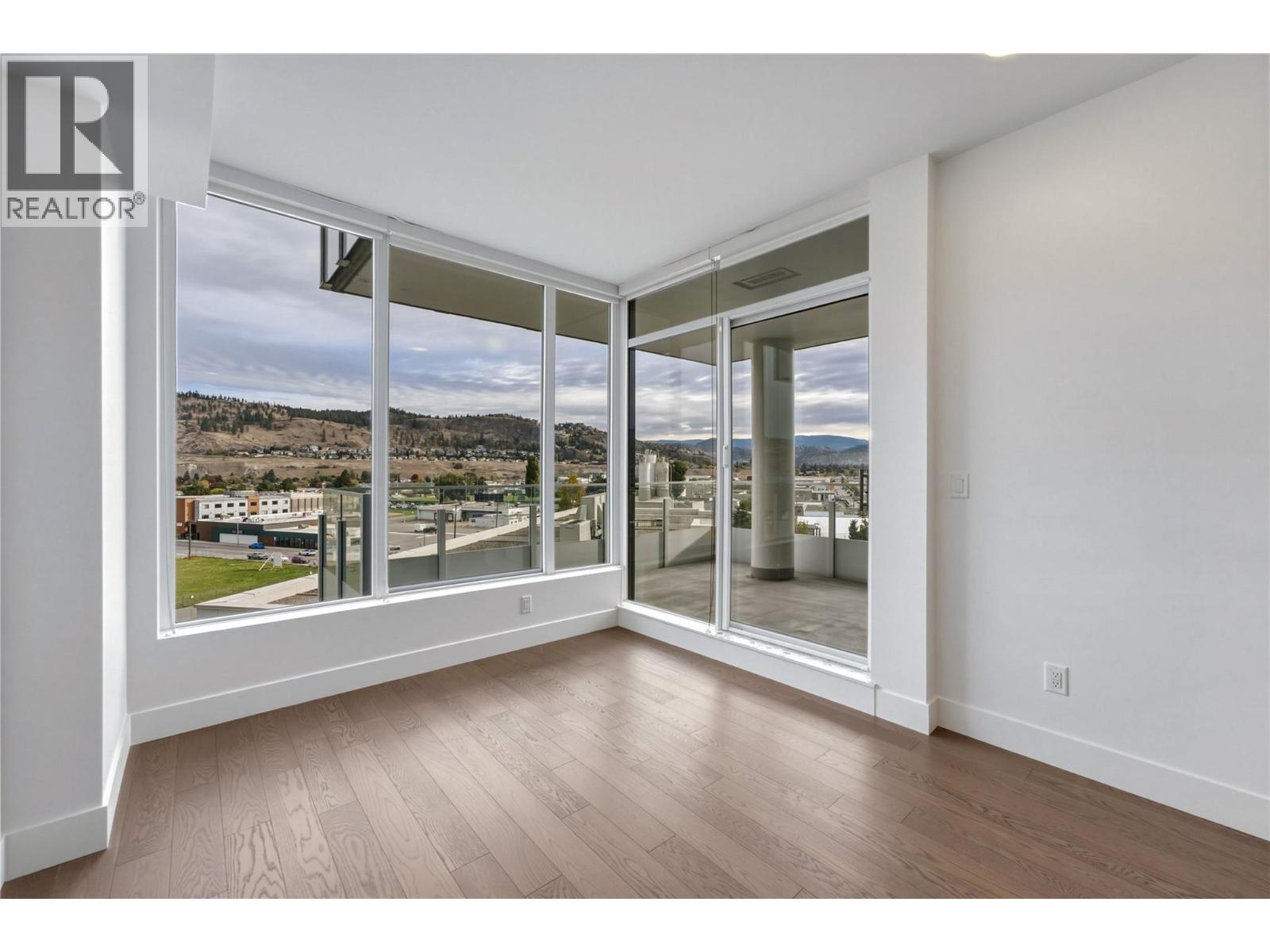 1181 Sunset Drive Unit# 701