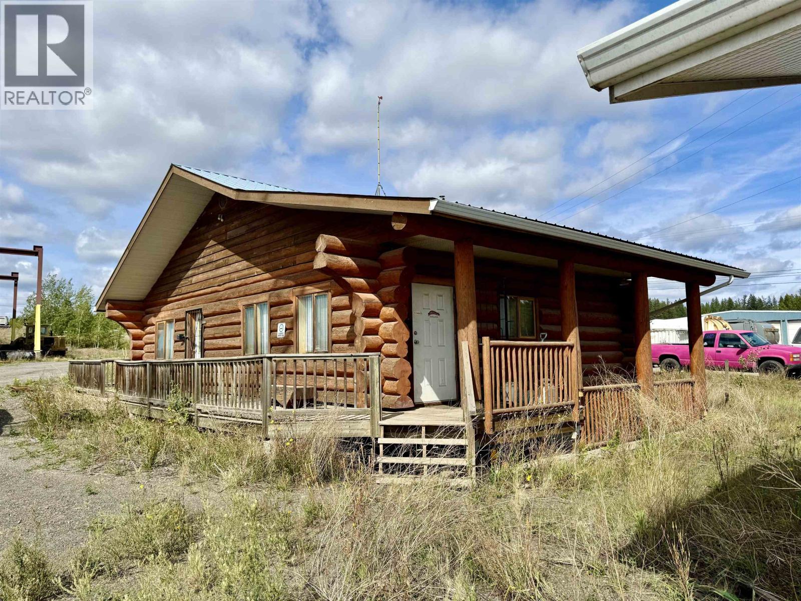 743 SOLLOWS CRESCENT