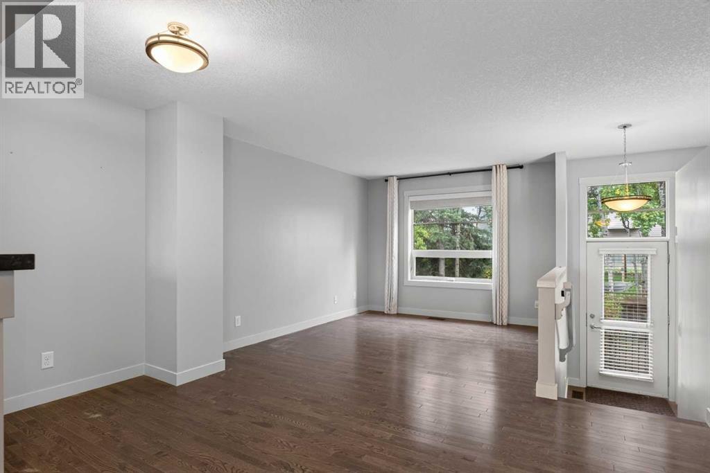 57 Aspen Hills Terrace SW