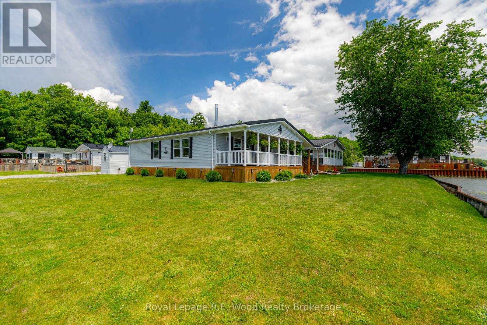 84 - 340 FRONT ROAD