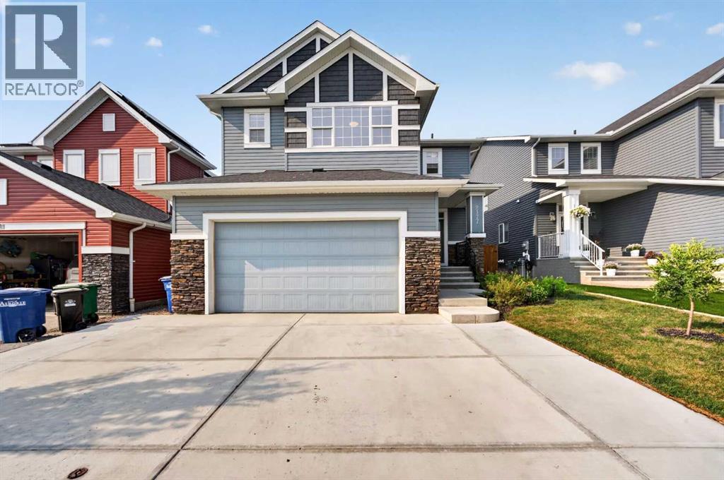 2177 Ravensdun Crescent SE
