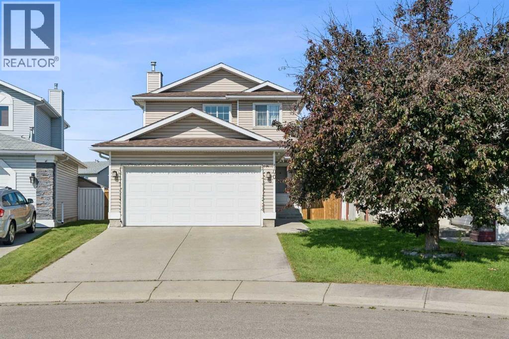 100 Applemont Close SE