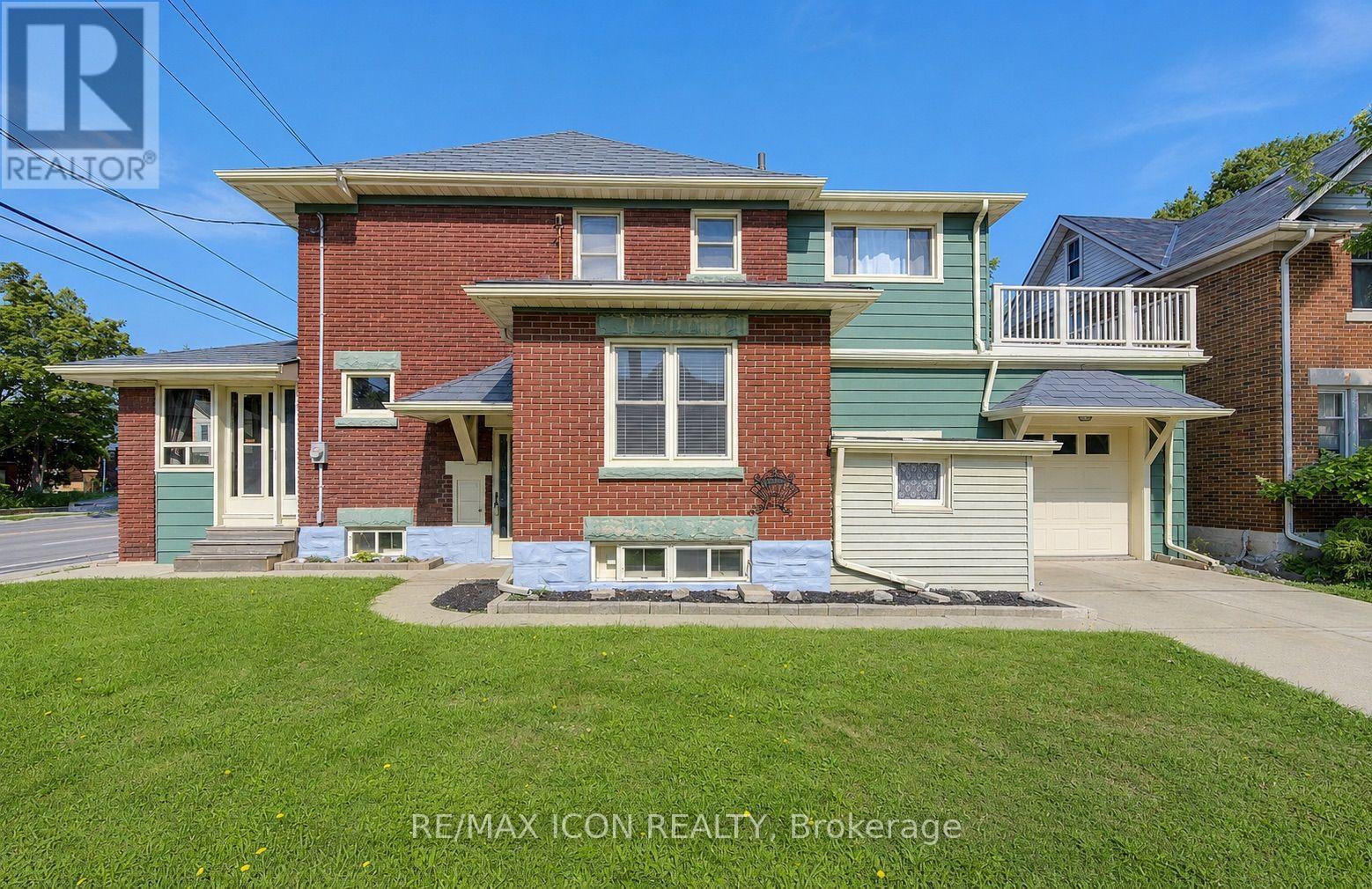 224 WEBER STREET E
