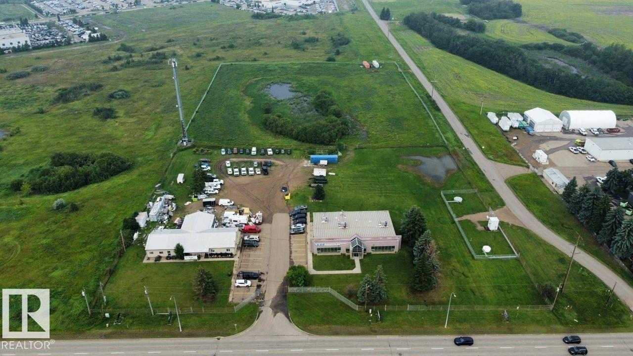 2220 Broadmoor BV