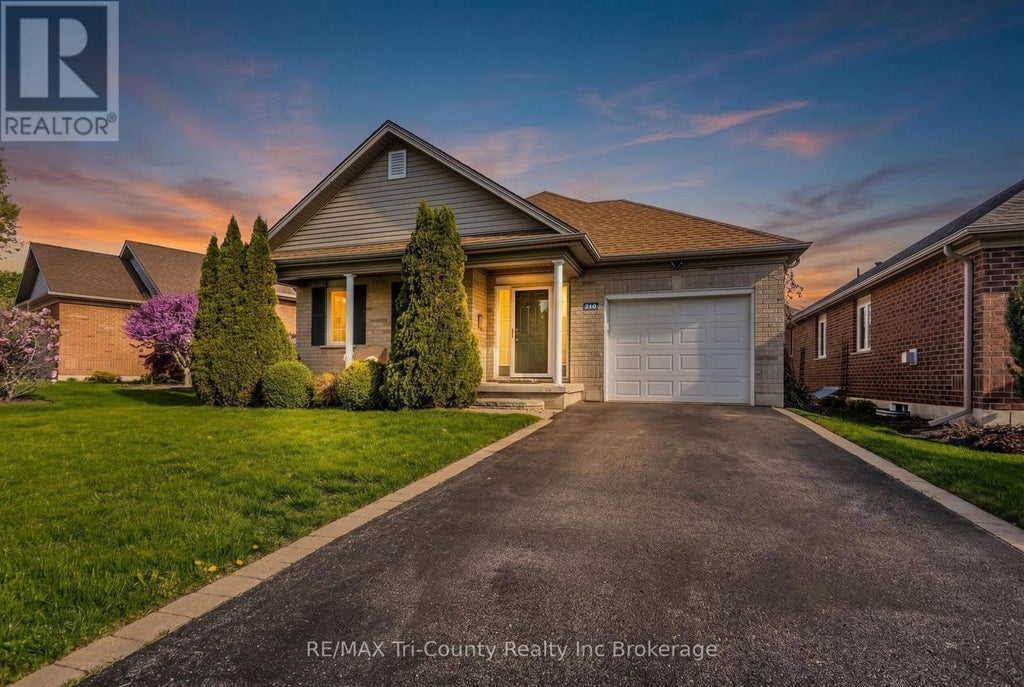 210 BALDWIN STREET, TILLSONBURG, ON N4G 5W3 - Image 2083114530.jpeg?d=l