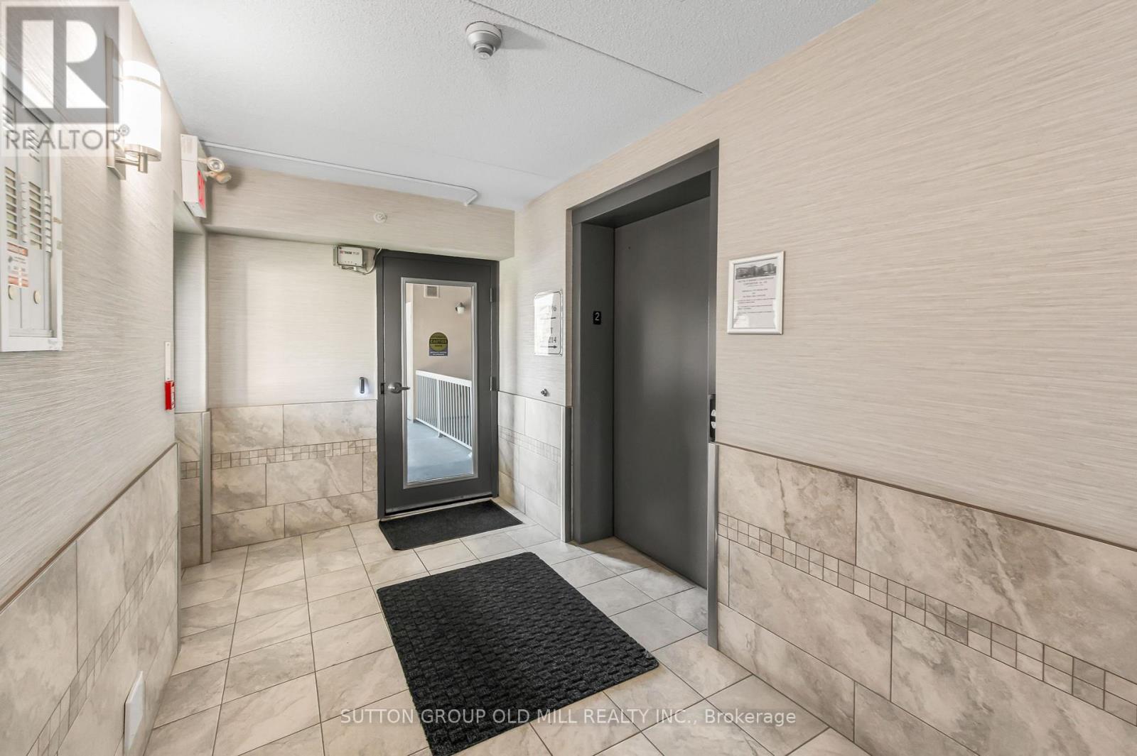 208 - 1470 BISHOPS GATE