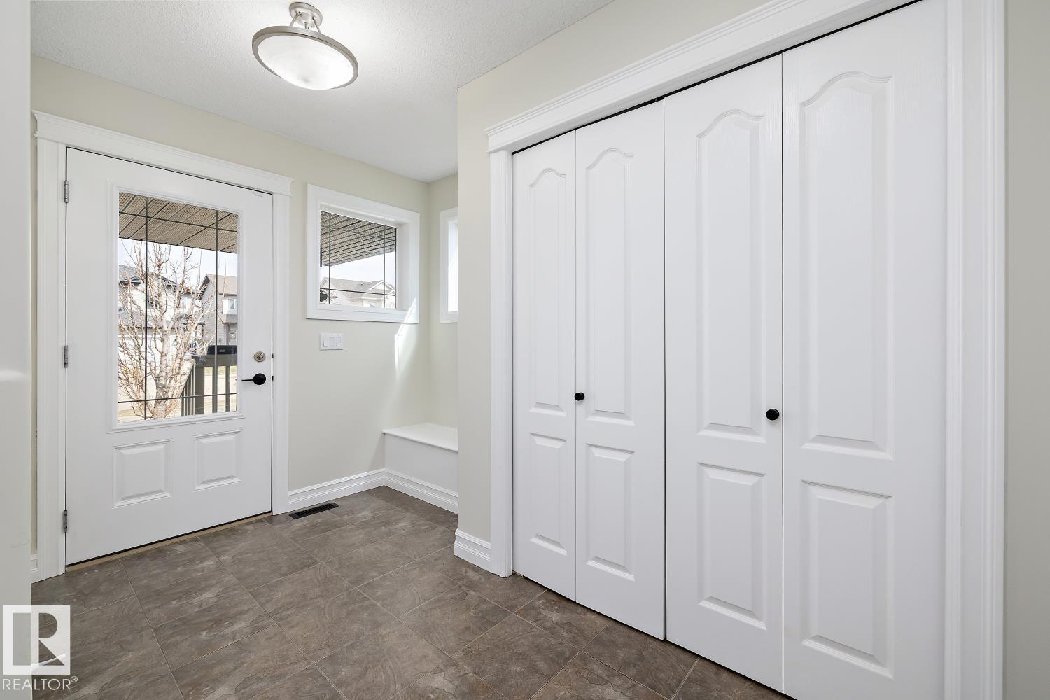 178 WOODBEND WY