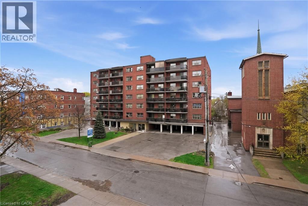 30 SUMMIT Avenue Unit# 401