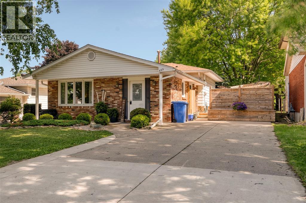 565 PLYMPTON STREET