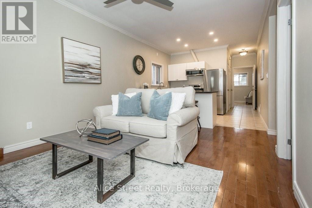 MAIN UNIT - 129 ELIZABETH STREET