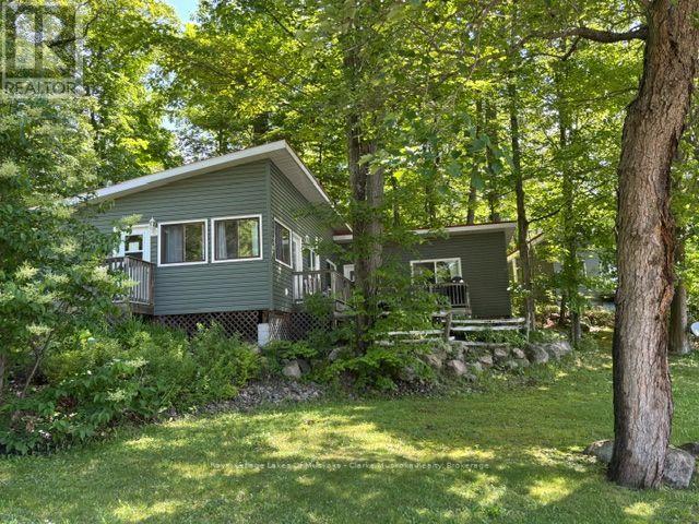 8 - 7 SILVER POINT ROAD