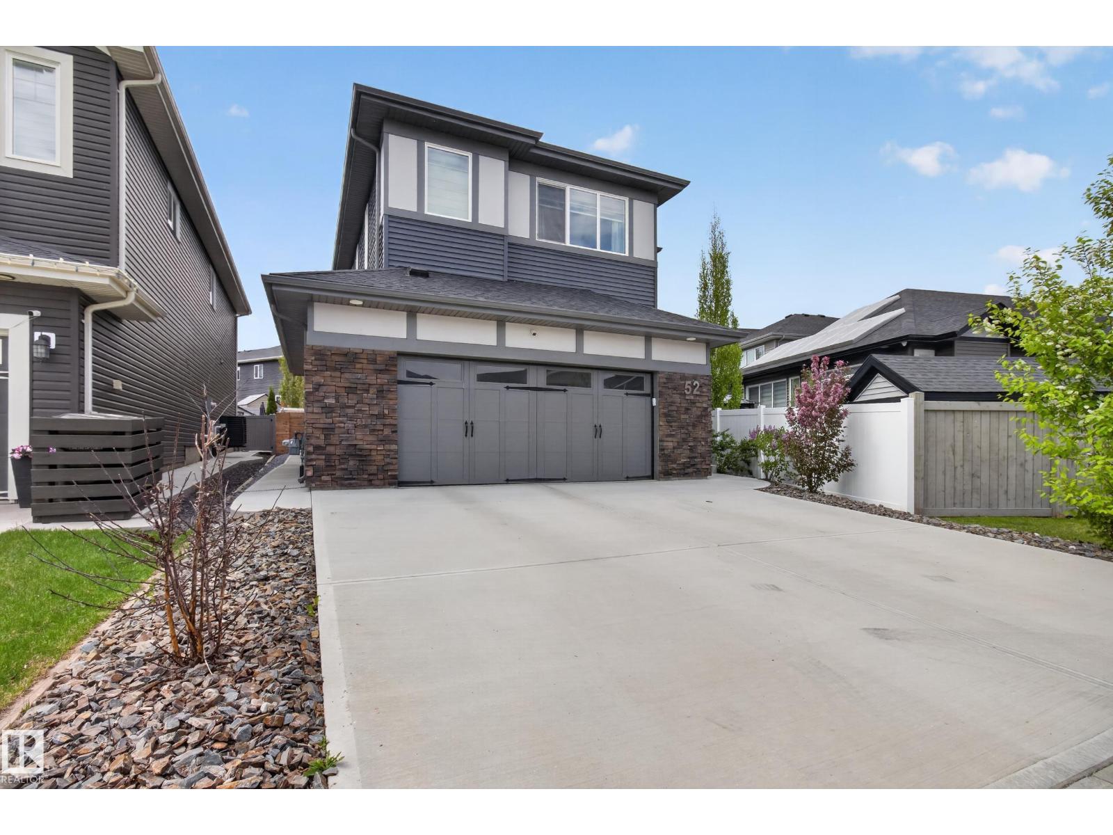 52 ABERDEEN CR