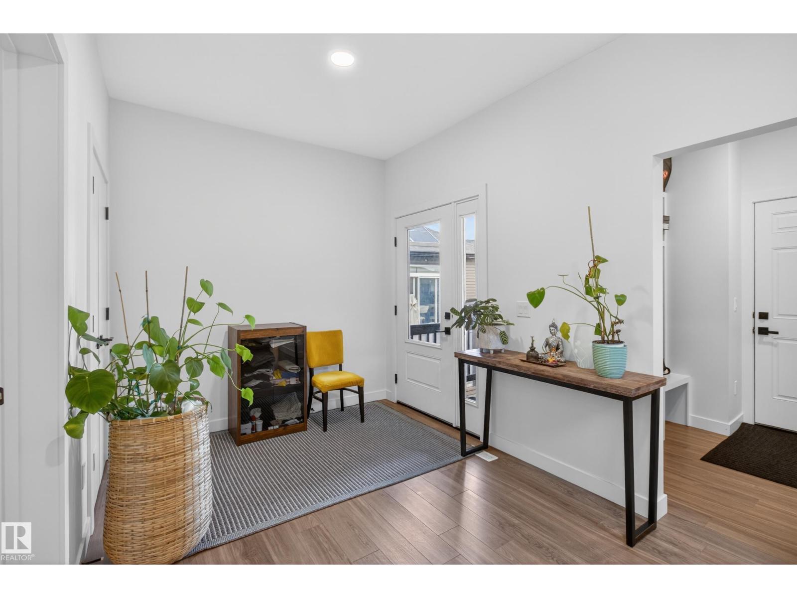 52 ABERDEEN CR
