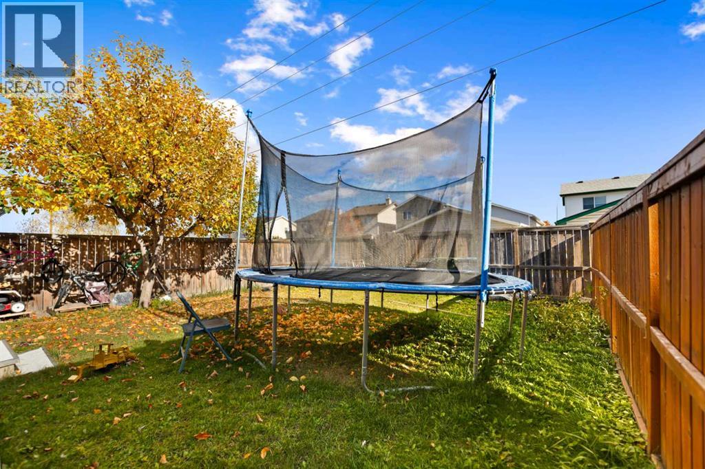6 Martin Crossing Way NE