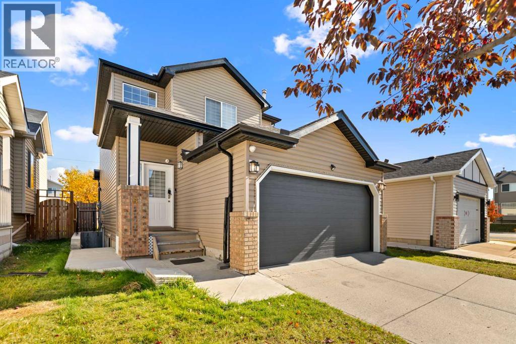 6 Martin Crossing Way NE