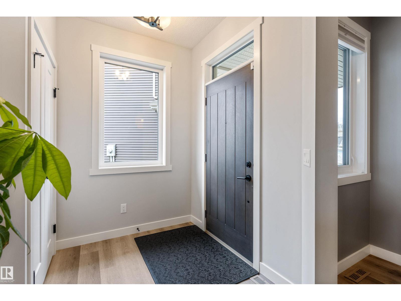 23 JAMISON CR