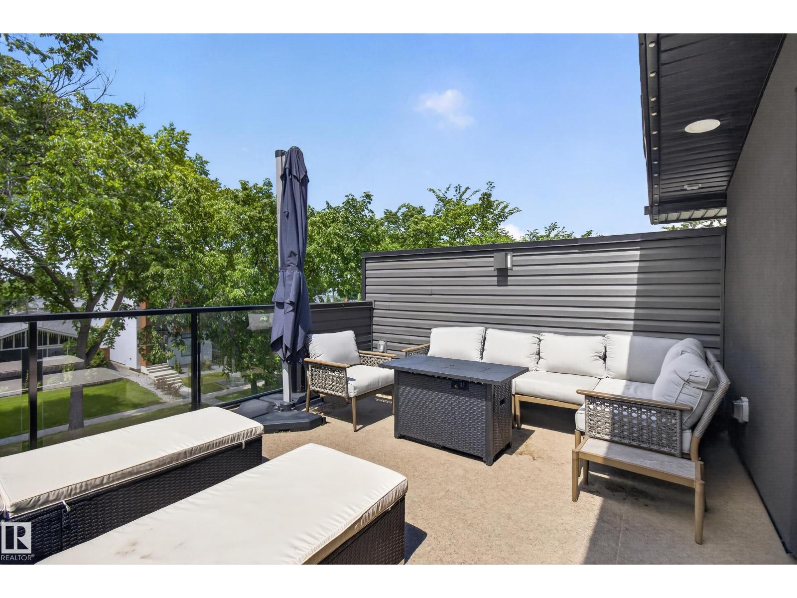 9333 148 ST NW